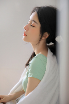 睡前故事哄女朋友甜甜的